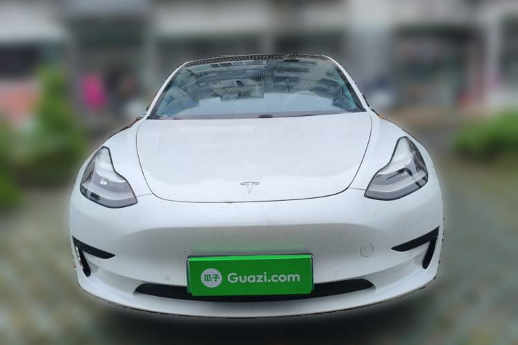 Tesla Model 3 2020 — 2