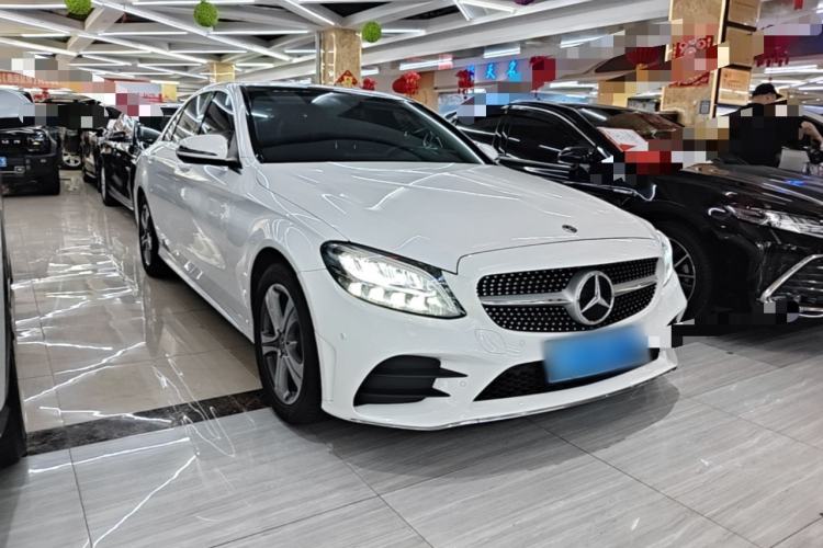 Mercedes-Benz C 260 L 2020 — фото 3