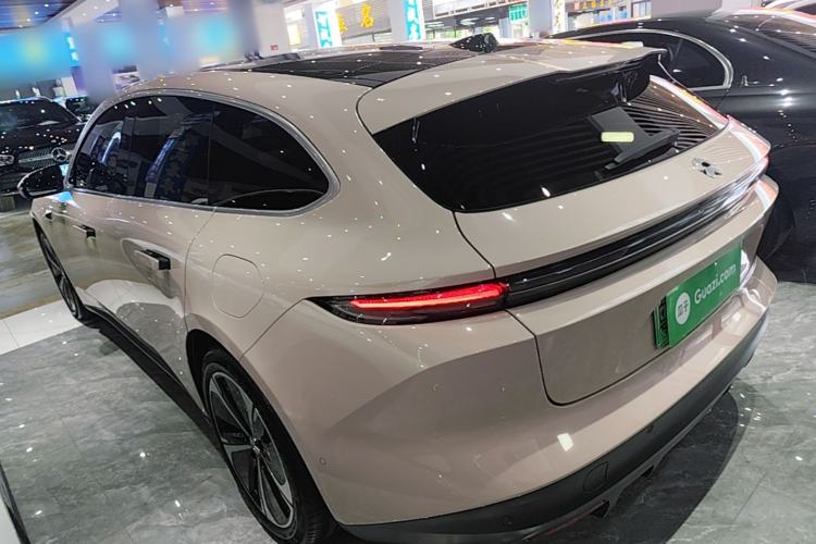 NIO ET5T 2024 — 4