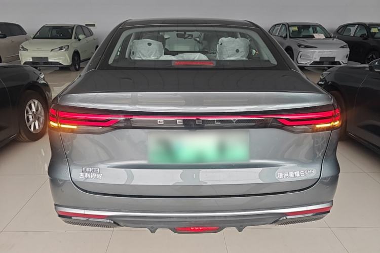 Geely Stellar 6 2026 — 5