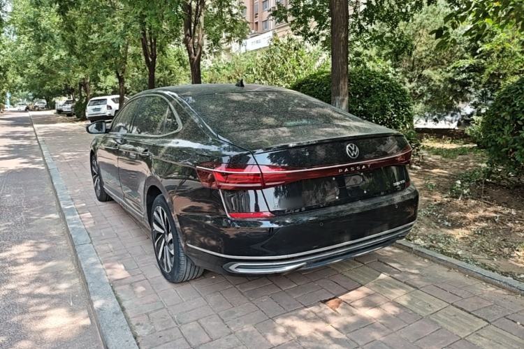 Volkswagen Passat 2022 — 4