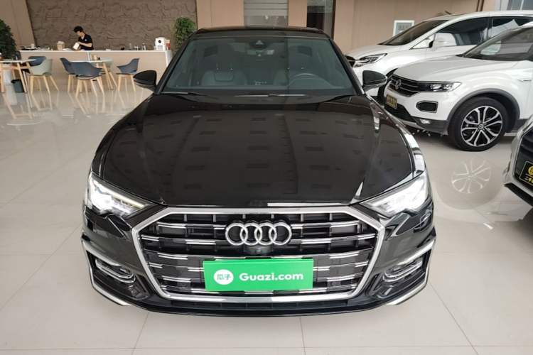 Audi A6 2024 — 2