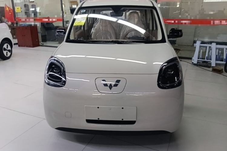 Wuling Hongguang MINIEV 2025 — 2