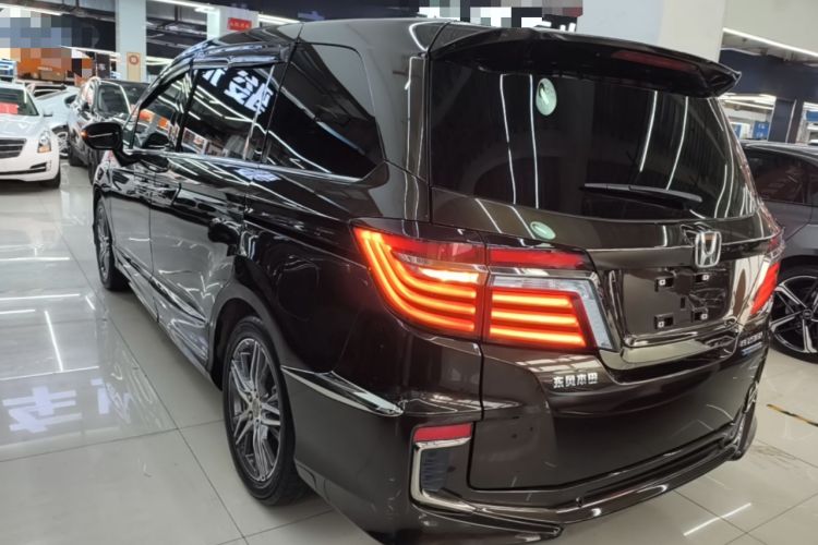 Honda Elysion 2019 — 4