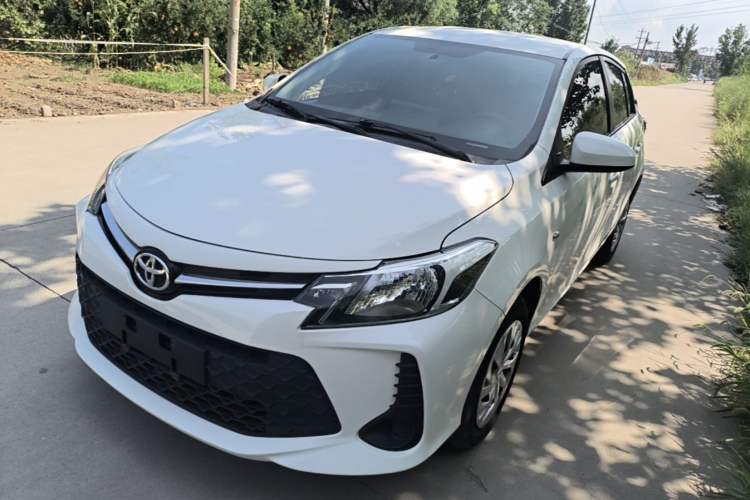 Toyota Vios 2021 — фото 1