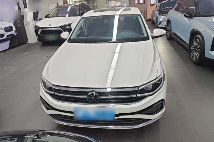 Volkswagen Bora 2023 — 2