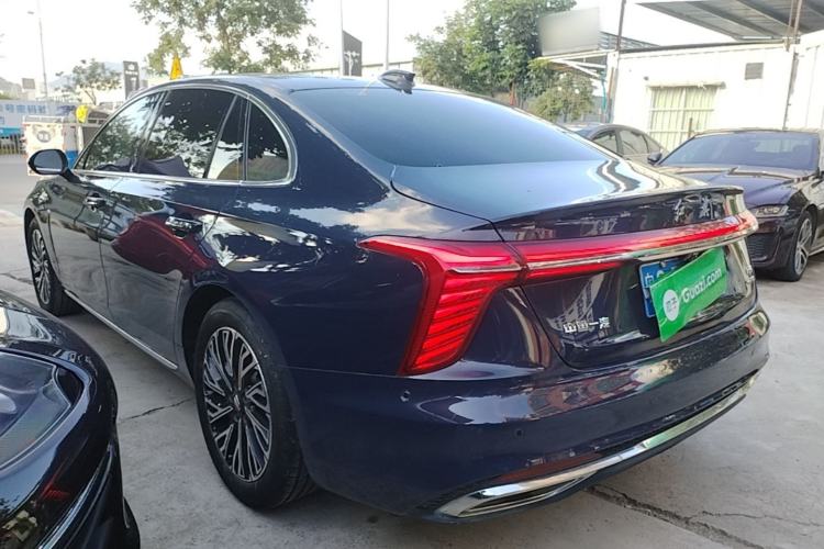 Hongqi H5 2024 — 4