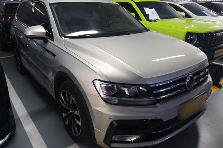 Volkswagen Tiguan L 2021 — фото 3