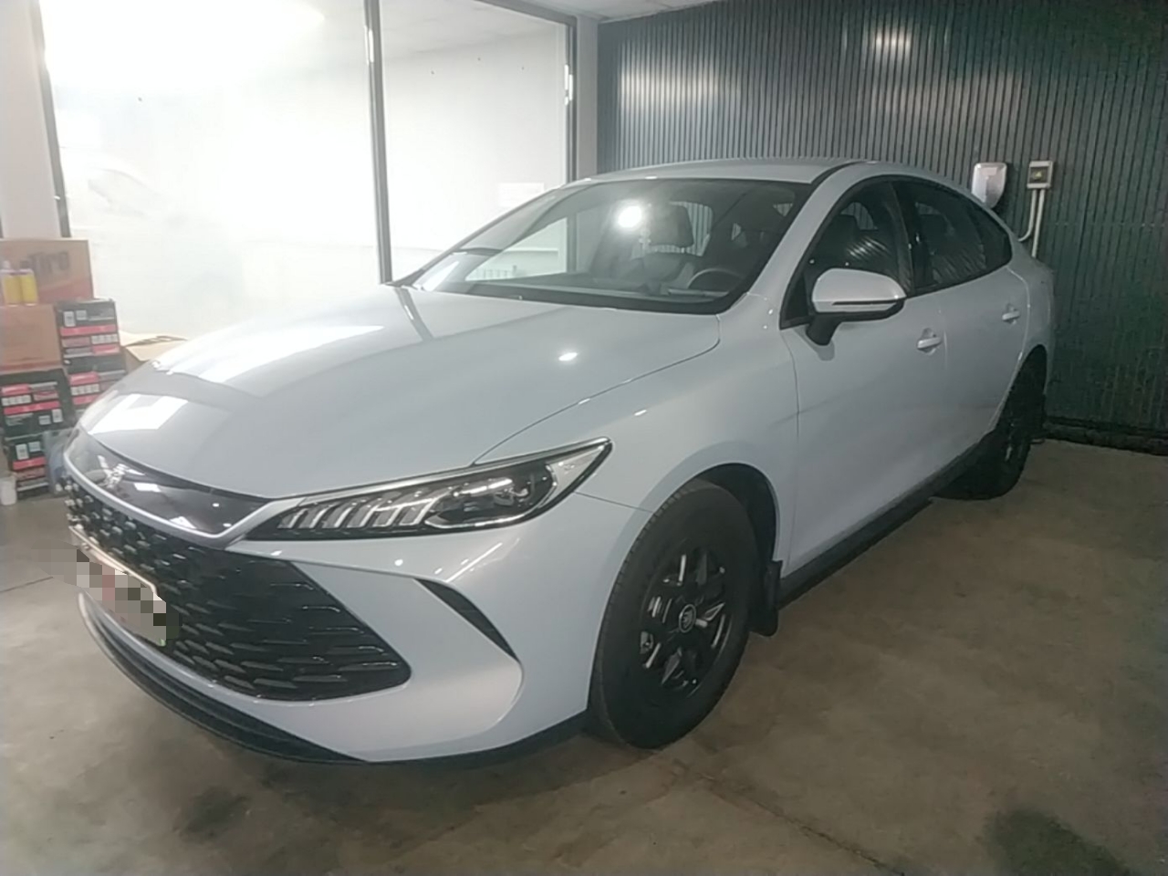 BYD Qin PLUS 2025 — фото 1