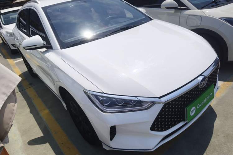 BYD e2 2021 — 3