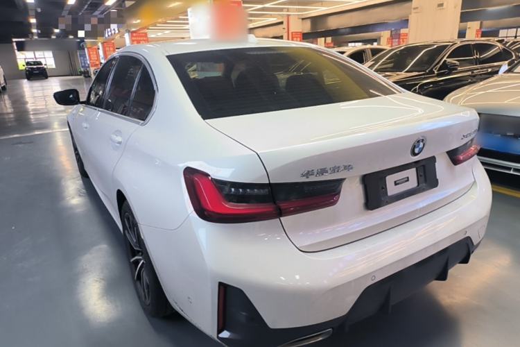 BMW 325Li 2023 — 4