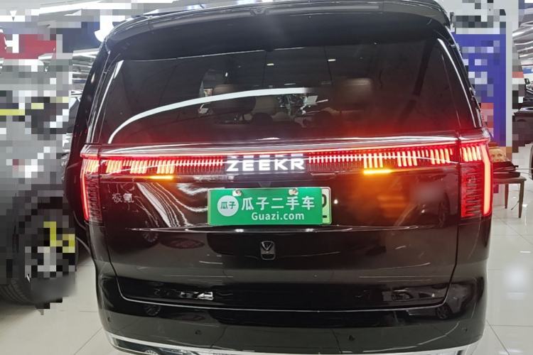 Zeekr 009 2024 — 5