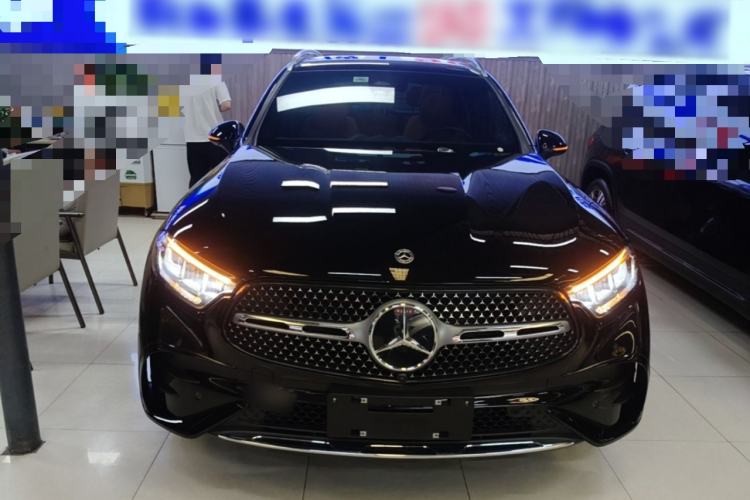 Mercedes-Benz GLC 300 L 2025 — 2