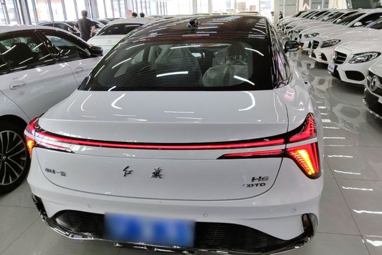 Hongqi h6 2025 — 5