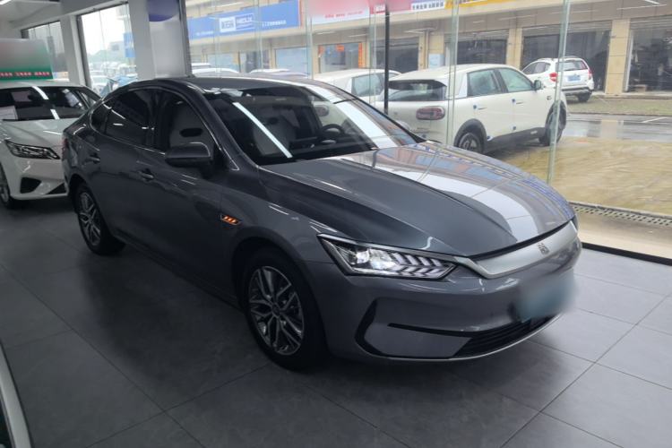 BYD Qin PLUS 2023 — 3