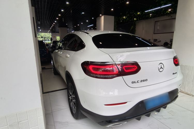 Mercedes-Benz GLC 260 2023 — 4