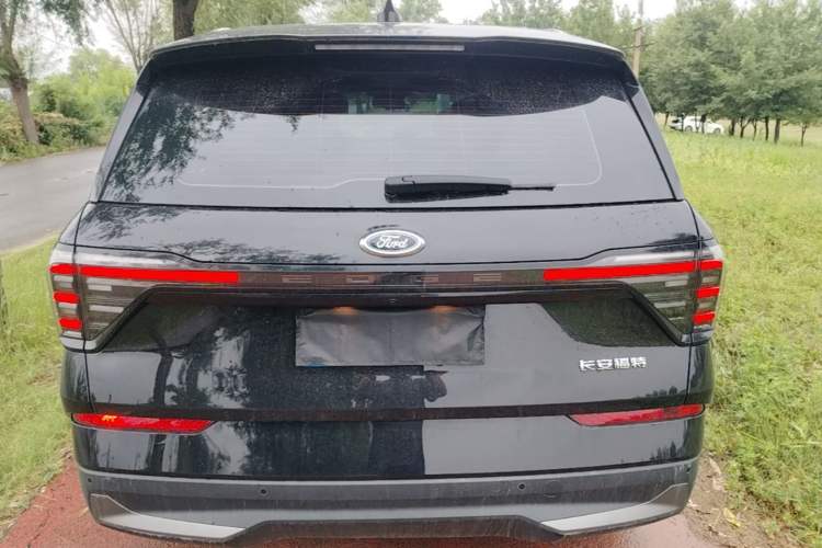 Ford Edge 2025 — 5