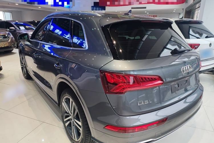 Audi Q5L 2020 — фото 4