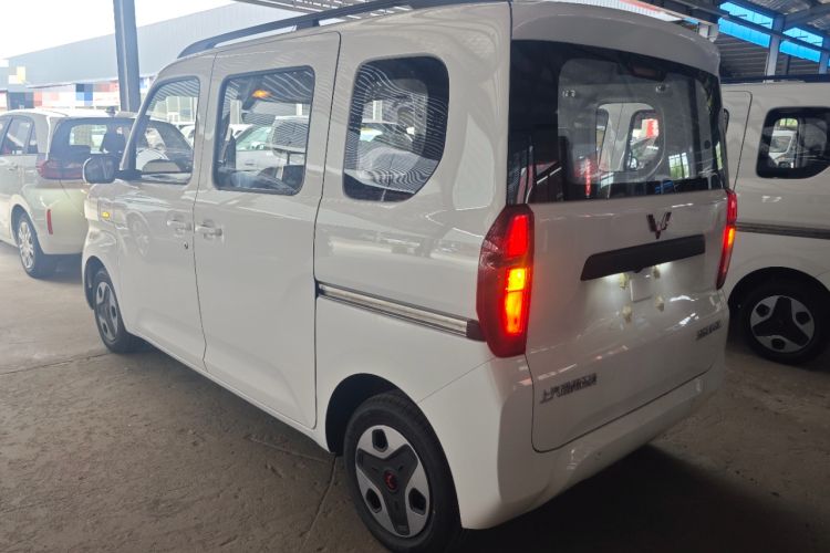 Wuling Zhiguang 2025 — 4