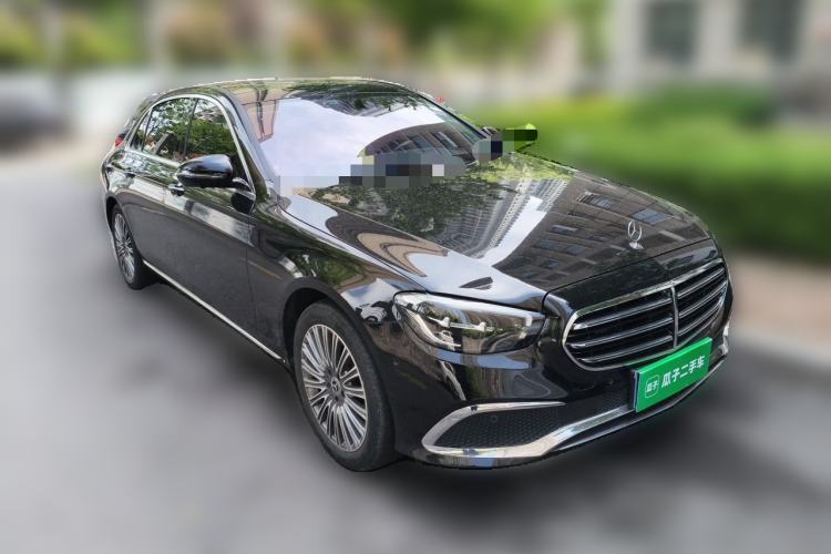 Mercedes-Benz E 300 L 2023 — 3