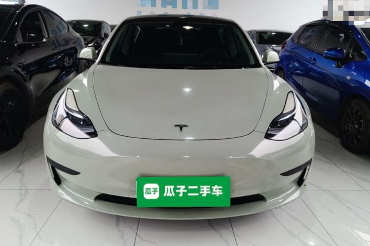 Tesla Model 3 2022 — 2