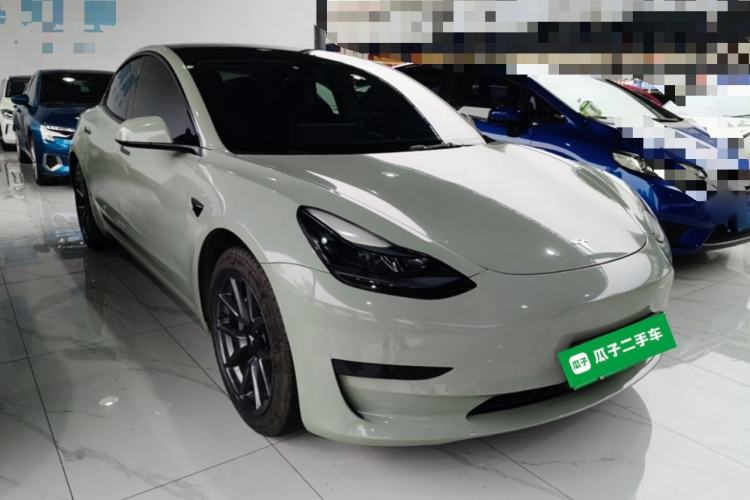 Tesla Model 3 2022 — 3