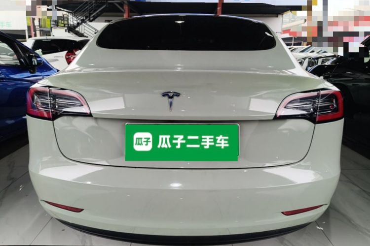 Tesla Model 3 2022 — 5