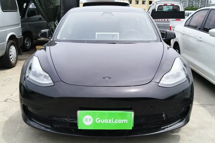 Tesla Model 3 2021 — 2