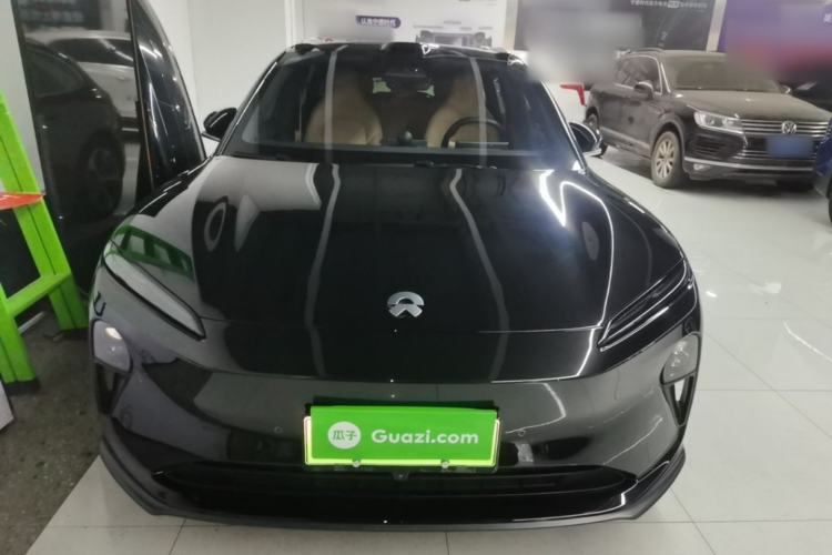 NIO ET5T 2024 — 2