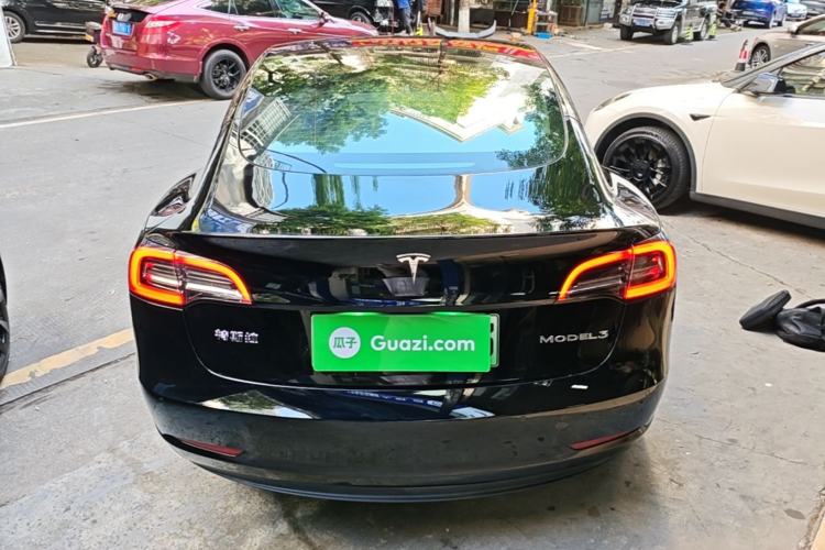Tesla Model 3 2022 — 5