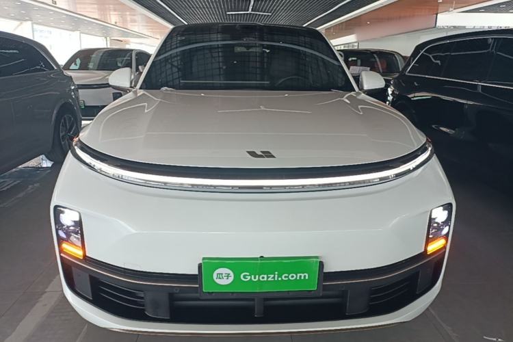 Li Auto L9 2025 — 2