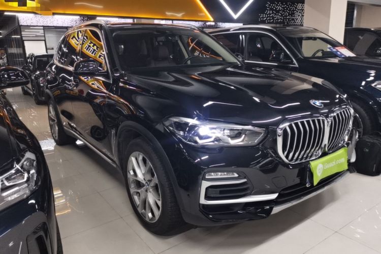 BMW X5 2021 — 3