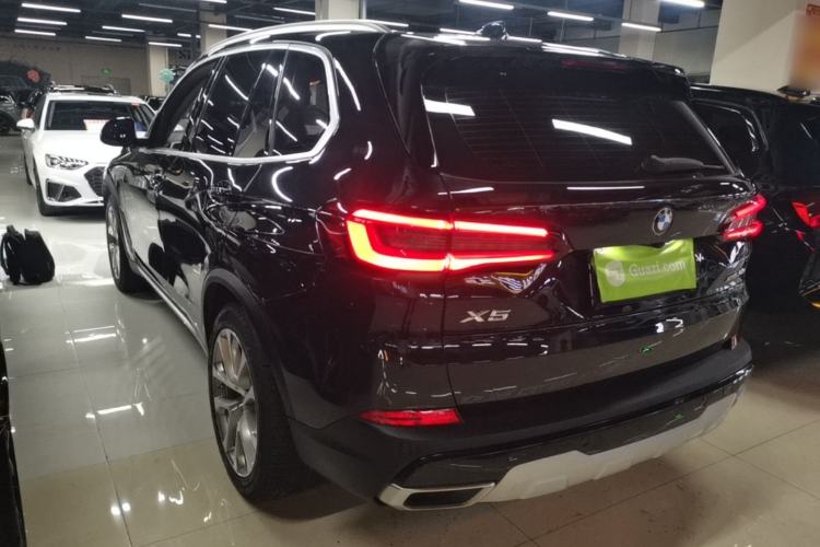BMW X5 2021 — 4