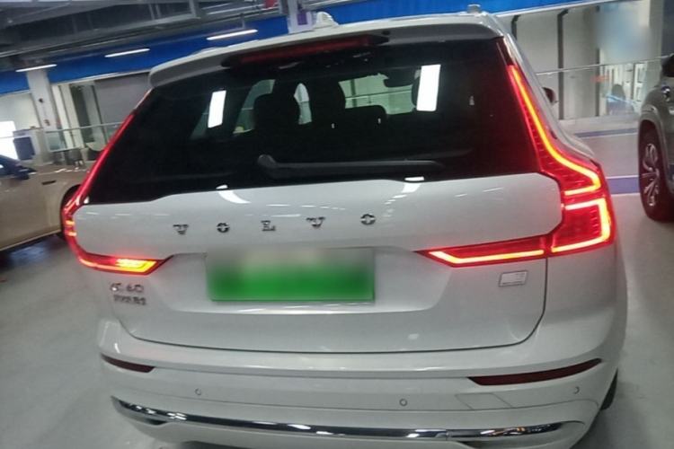 Volvo XC60 2024 — 5