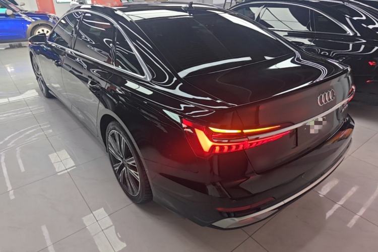 Audi A6 2023 — 4