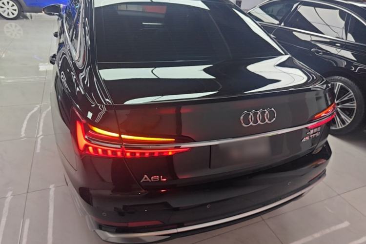 Audi A6 2023 — 5