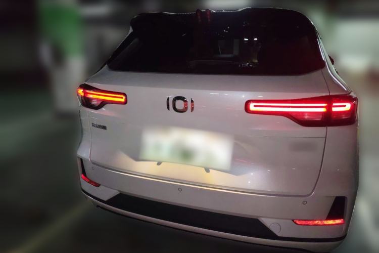 ChangAn NEVO Q05 2023 — 3