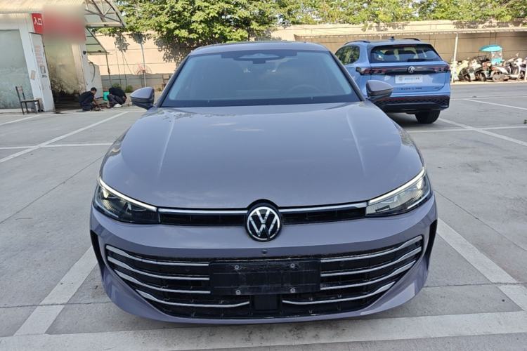 Volkswagen Passat 2025 — 2