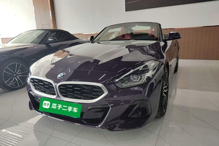 BMW Z4 2023 — фото 1