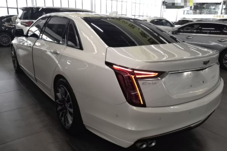 Cadillac ct6 2022 — фото 4