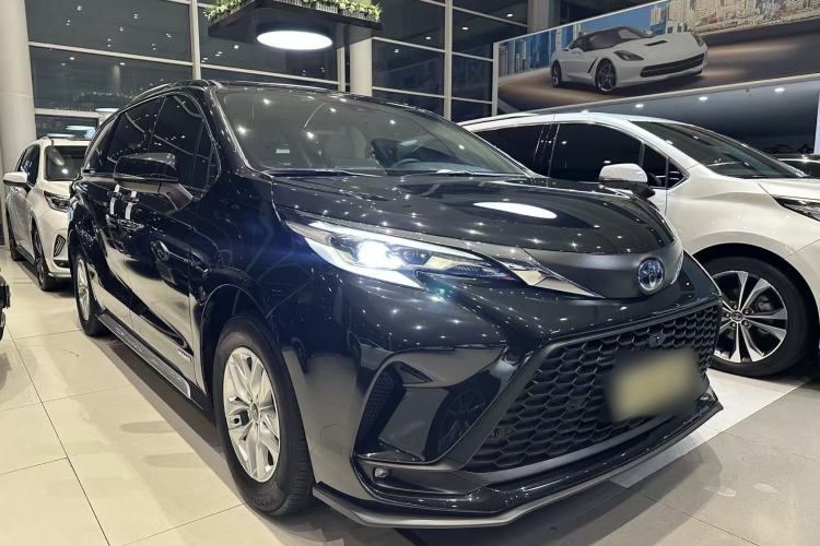 Toyota Granvia 2023 — 4
