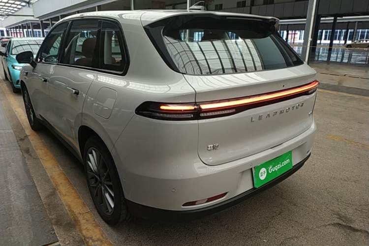 Leapmotor C10 2026 — 4