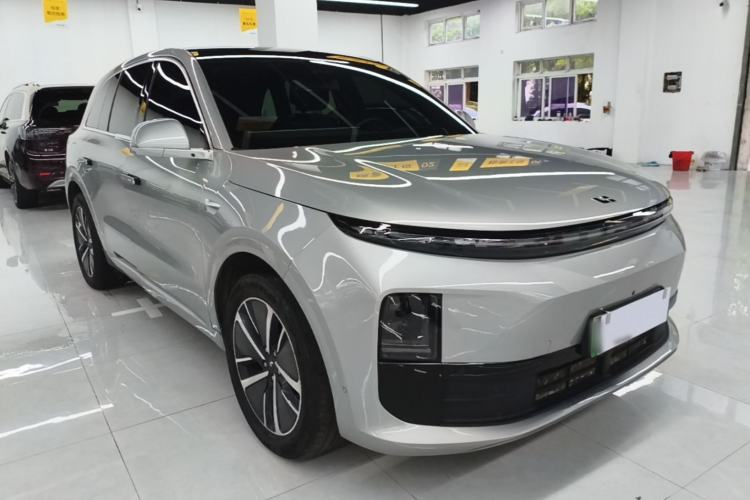 Li Auto L6 2024 — фото 3