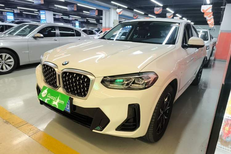 BMW X4 2022 — фото 1
