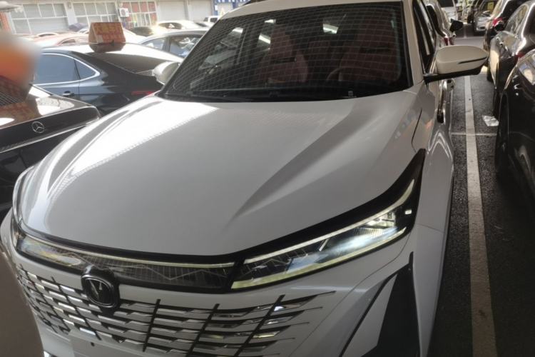 ChangAn CS75 PLUS 2023 — фото 2