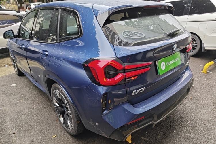 BMW iX3 2022 — 4