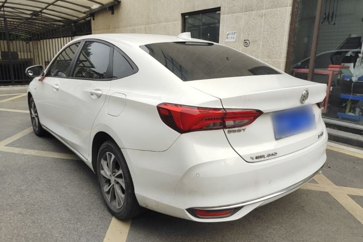 Buick Verano 2022 — 4