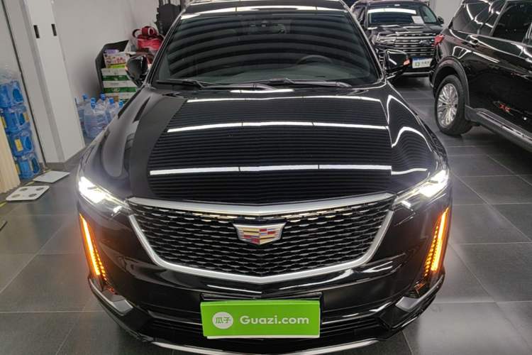Cadillac XT6 2022 — 2