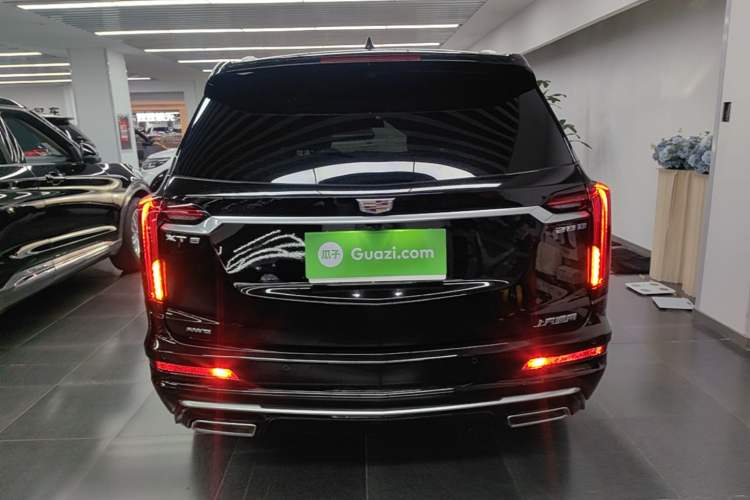 Cadillac XT6 2022 — 5