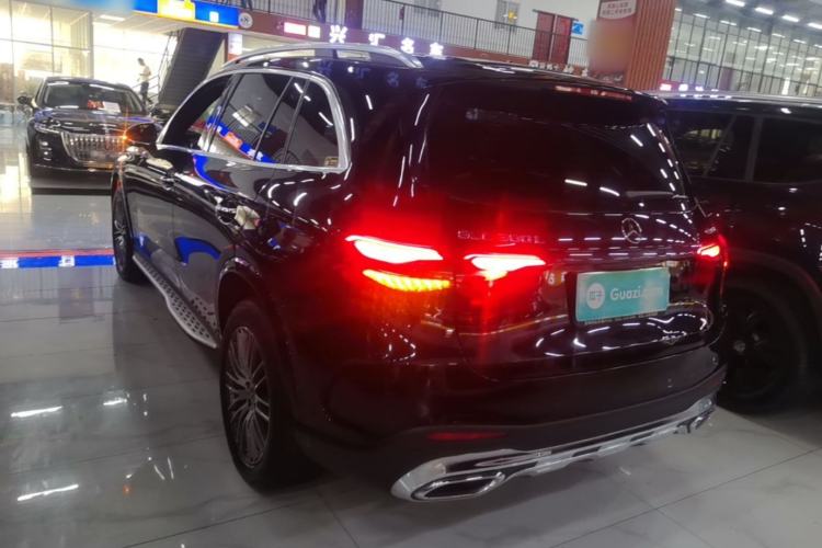 Mercedes-Benz GLC 300 L 2023 — 4